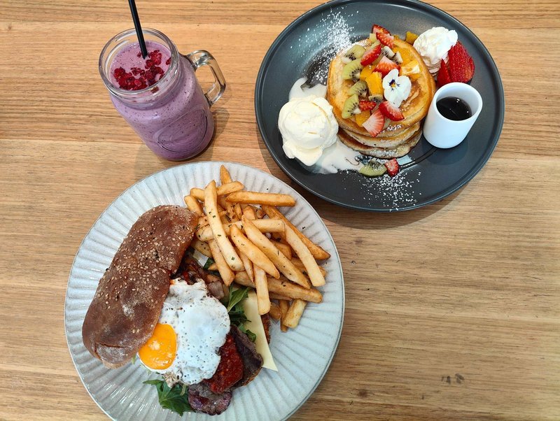 Yolanda Jean cafe photo 5