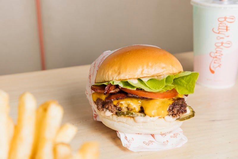 Betty's Burgers photo 4