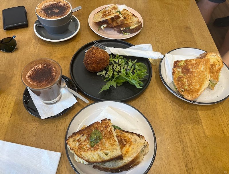 Aroma's Cafe photo 9